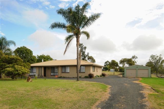 9 Neville Street, MERINGANDAN WEST QLD 4352, Meringandan West - Image 1
