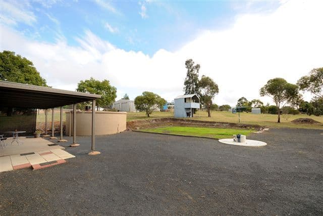 9 Neville Street, MERINGANDAN WEST QLD 4352, Meringandan West - Thumbnail 8