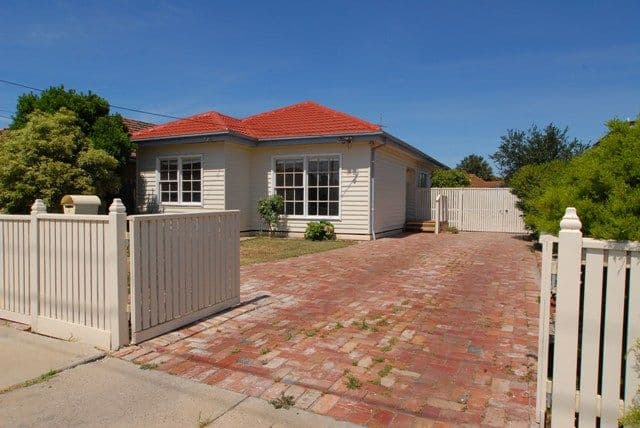 17 Cleghorn Avenue, ALTONA NORTH VIC 3025, Altona North - Image 1