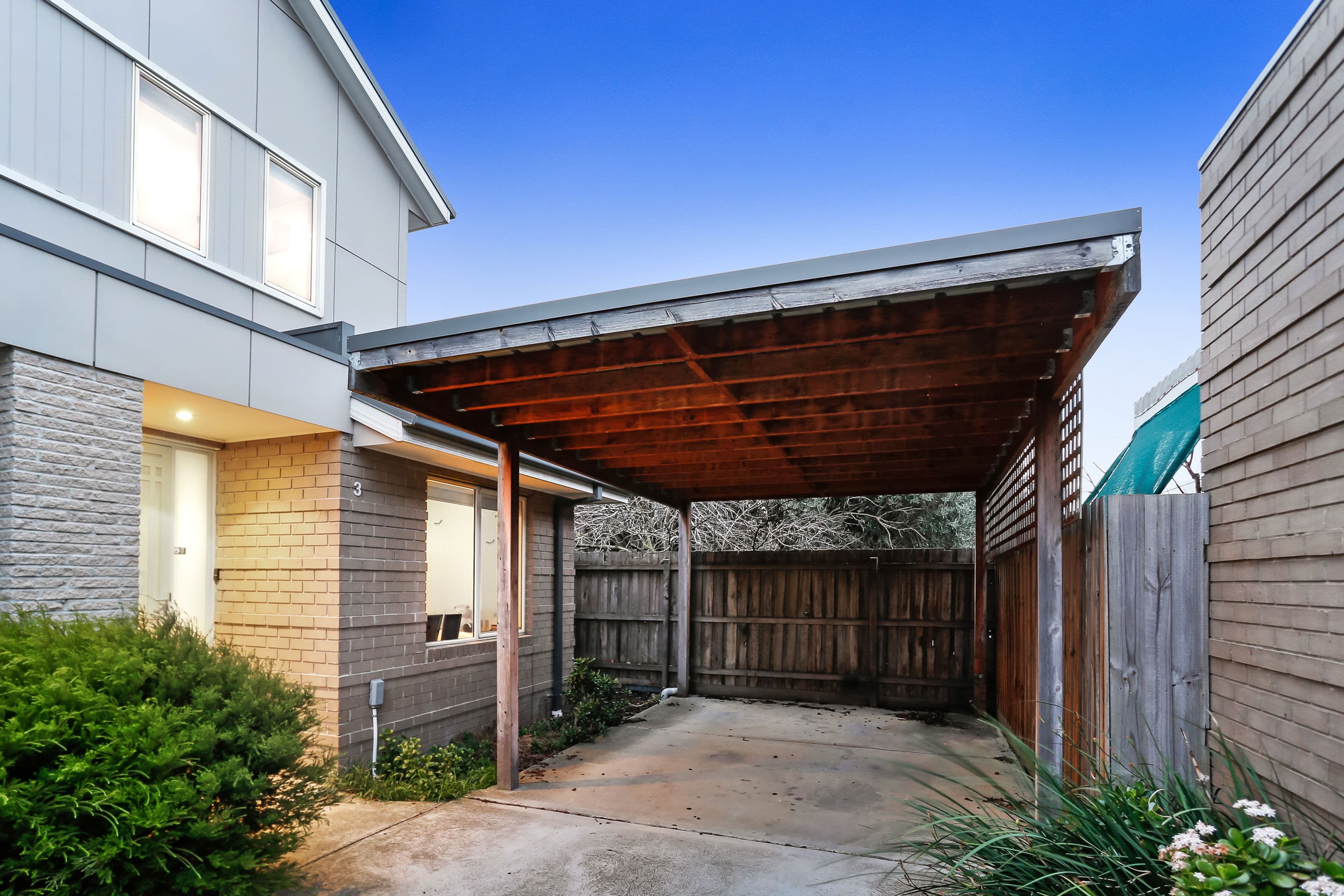 21 Hubert Avenue, Glenroy VIC 3046, Glenroy - Image 1