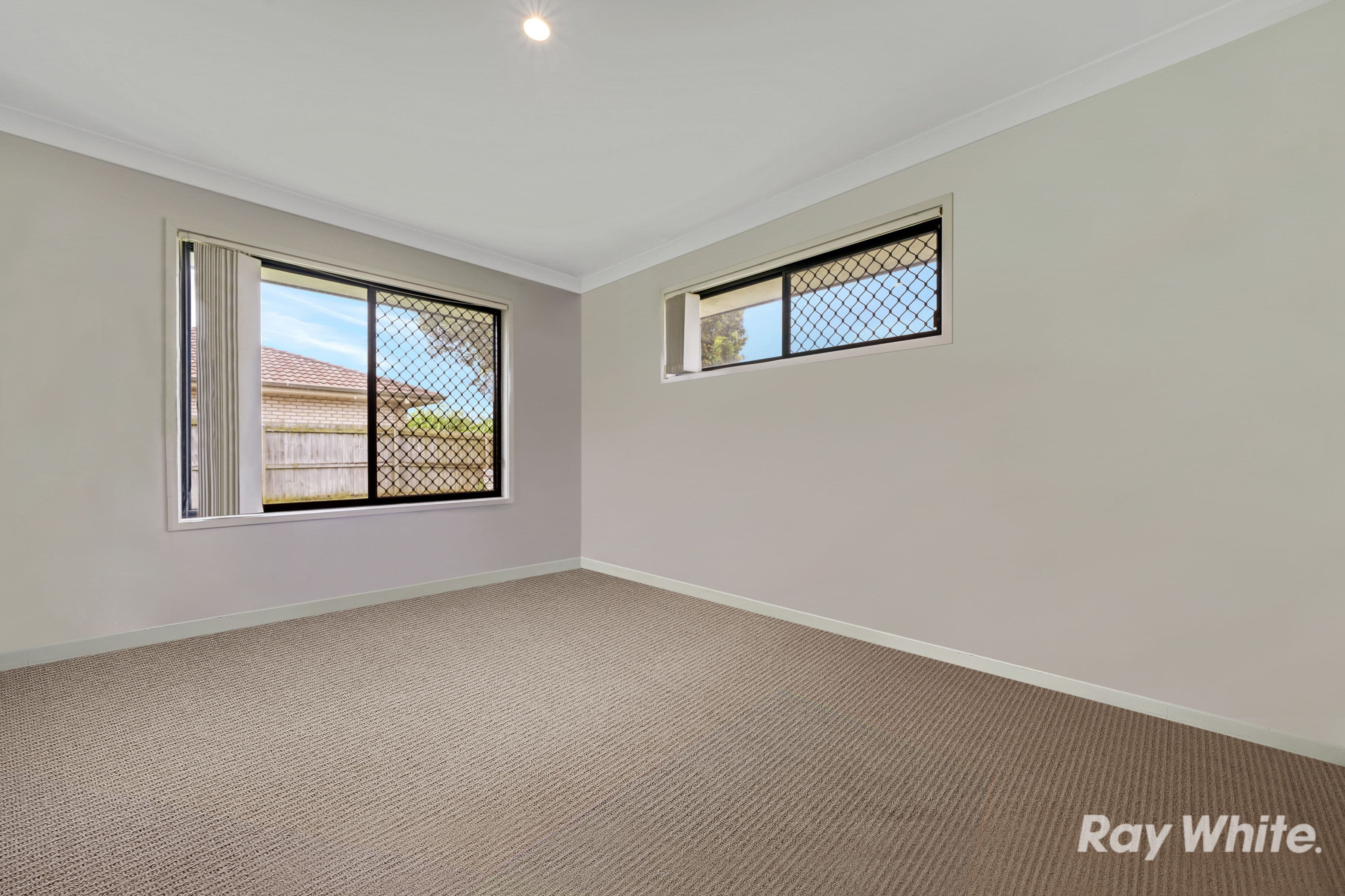 9 Alpha Avenue, Crestmead QLD 4132, Crestmead - Thumbnail 2