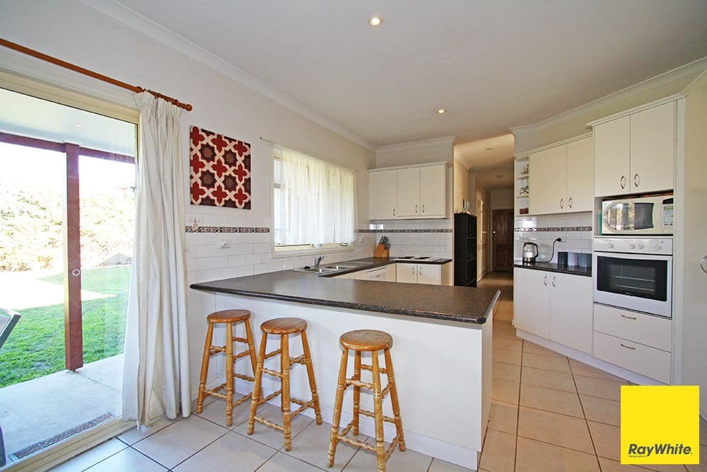 19 Rutledge Street, Bungendore - Thumbnail 2