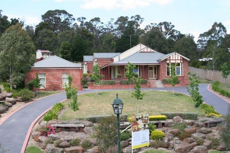13 Forrest Hill Grove, LYSTERFIELD SOUTH VIC 3156, Lysterfield South - Image 1