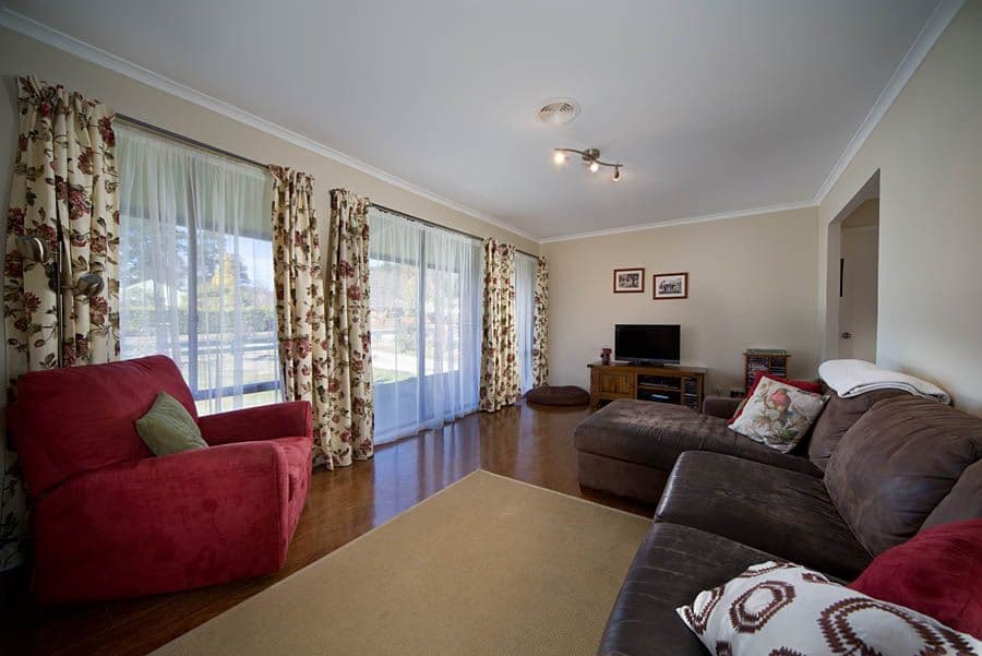 118 Hat Hill Road, BLACKHEATH NSW 2785, Blackheath - Thumbnail 2