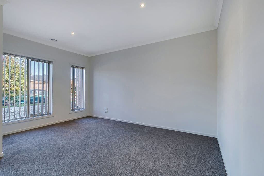 4 Dolphin Drive, South Morang VIC 3752, South Morang - Thumbnail 5