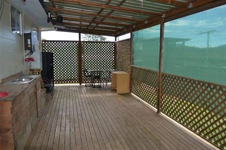 2 Katherine Court, NEW AUCKLAND QLD 4680, New Auckland - Thumbnail 5