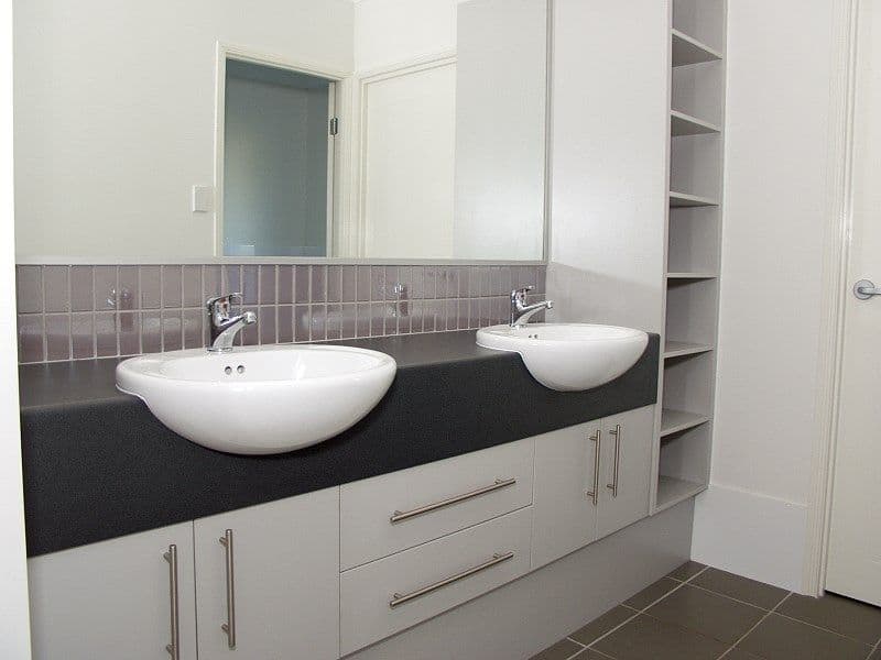 11 Rutherglen Crescent, CALAMVALE QLD 4116, Calamvale - Thumbnail 4