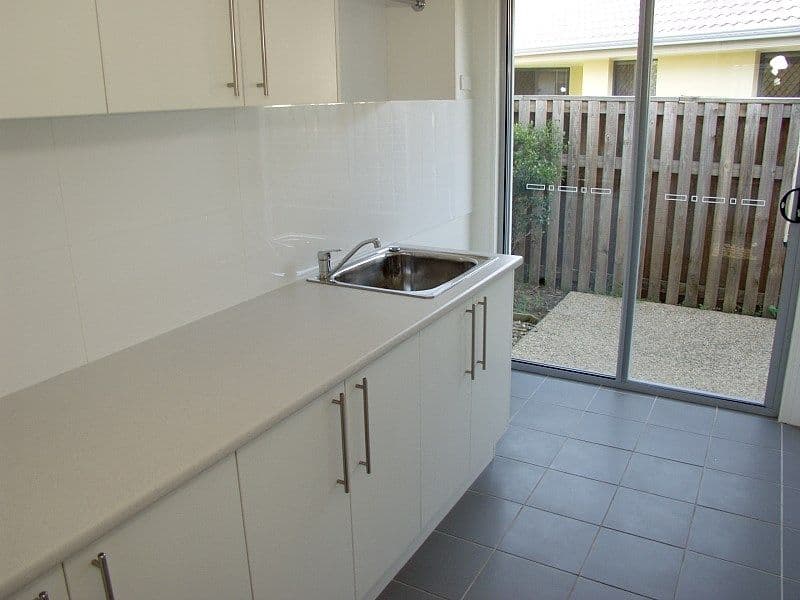 11 Rutherglen Crescent, CALAMVALE QLD 4116, Calamvale - Thumbnail 8