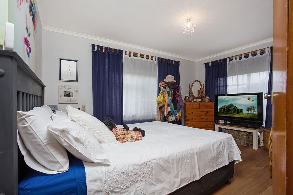34 Gunner Street, Camperdown VIC 3260, Camperdown - Thumbnail 4