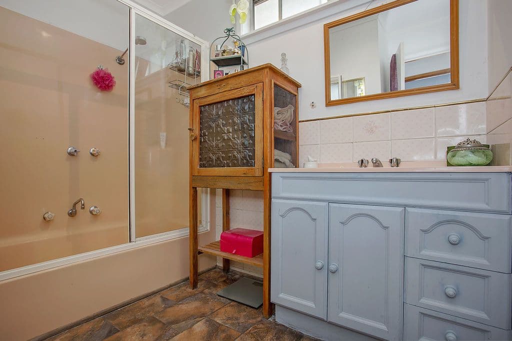 34 Gunner Street, Camperdown VIC 3260, Camperdown - Thumbnail 5