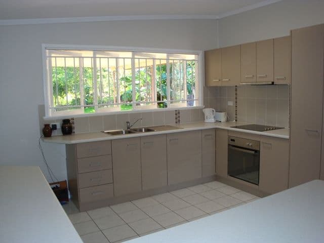 67  Ellen Street, OXLEY QLD 4075, Oxley - Thumbnail 2