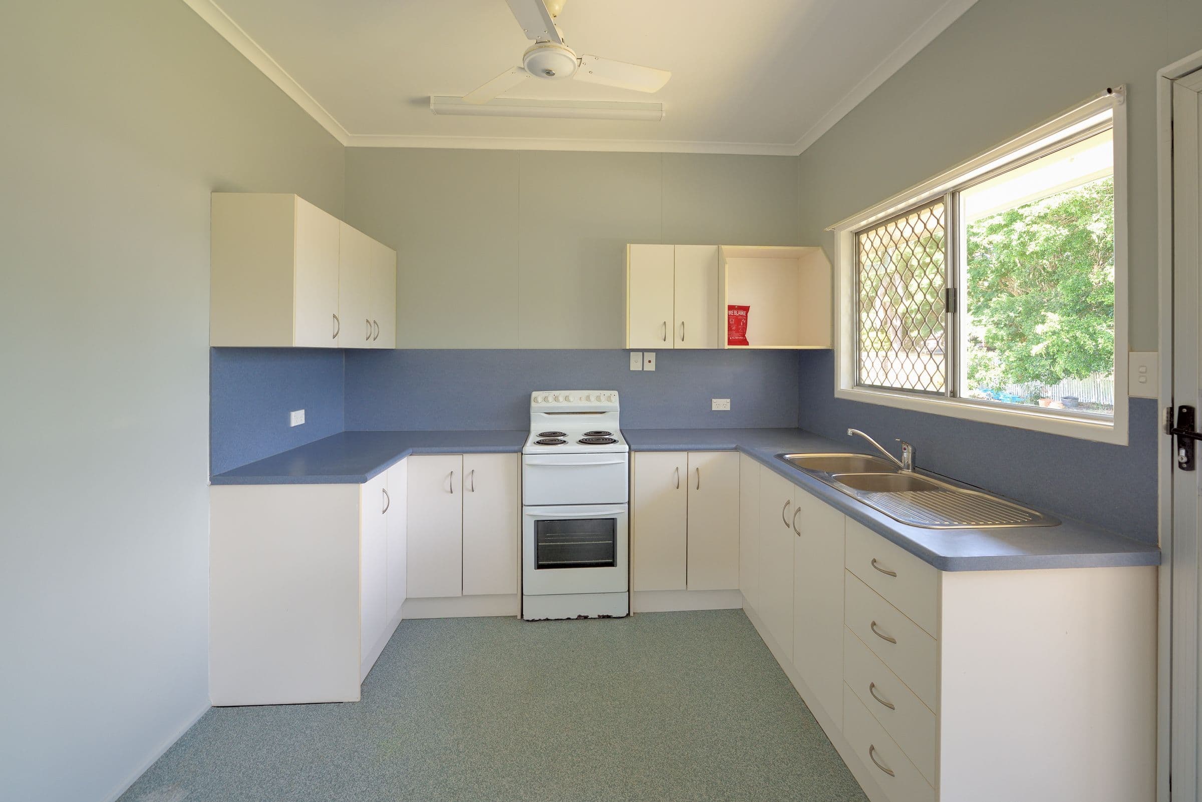 7 Angler Street, Toolooa QLD 4680, Toolooa - Thumbnail 4