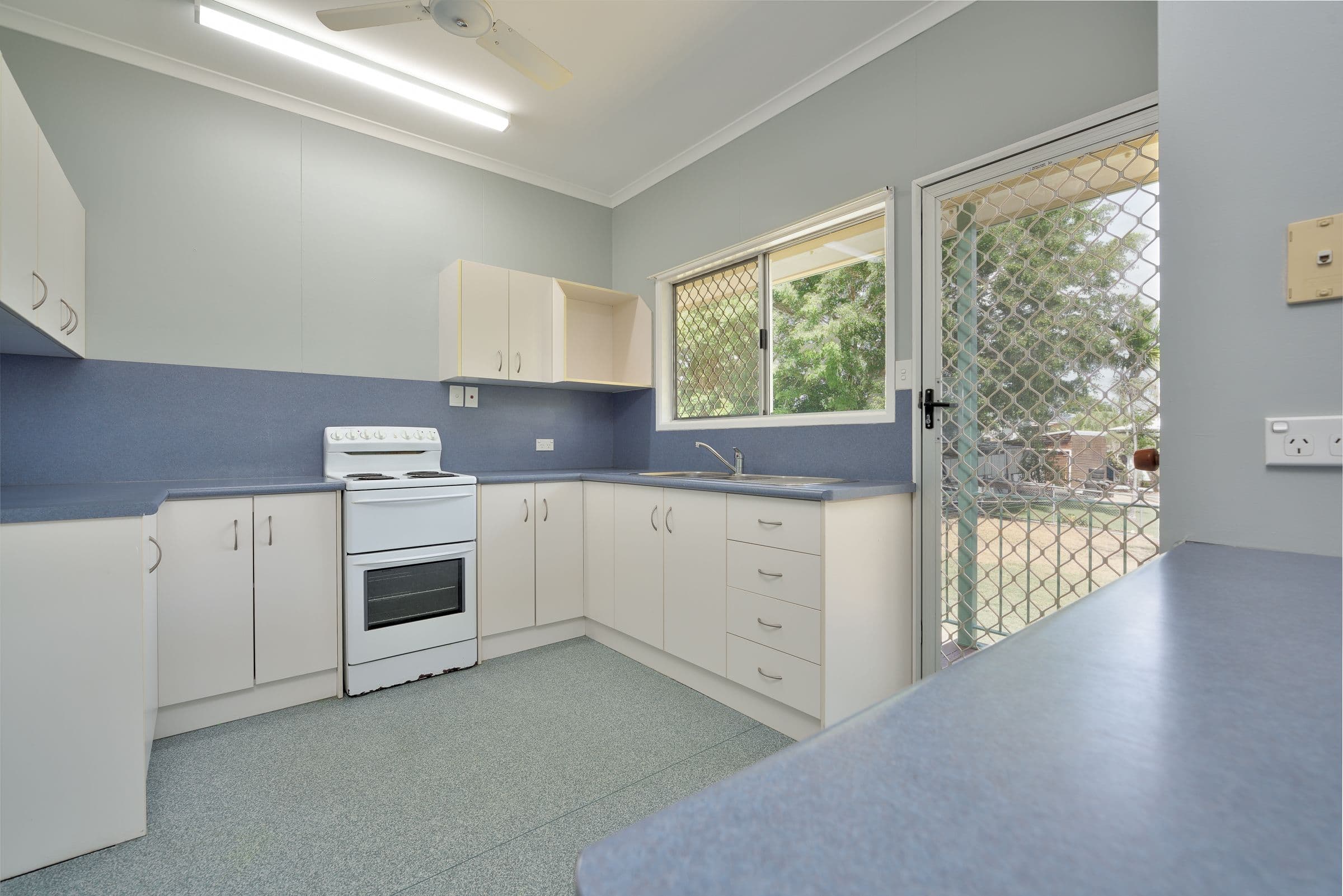 7 Angler Street, Toolooa QLD 4680, Toolooa - Thumbnail 5