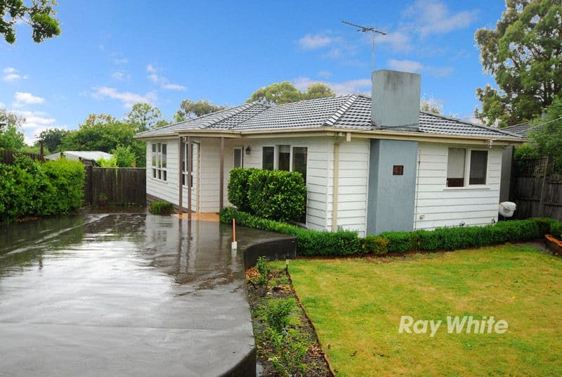 41 Silverton Drive, FERNTREE GULLY VIC 3156, Ferntree Gully - Thumbnail 2
