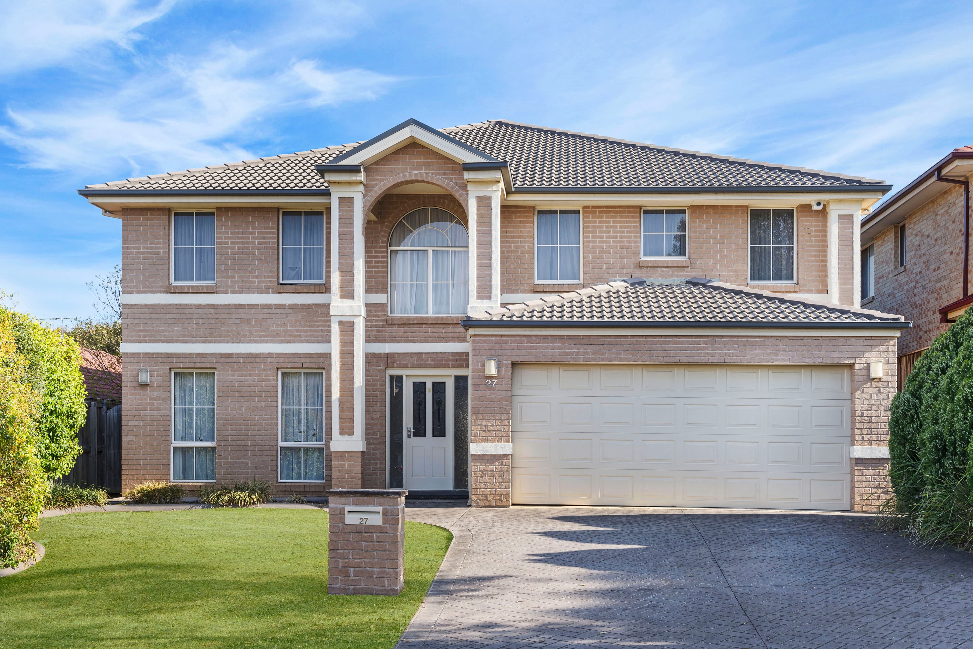 27 Fernleaf Crescent, Beaumont Hills - Image 1