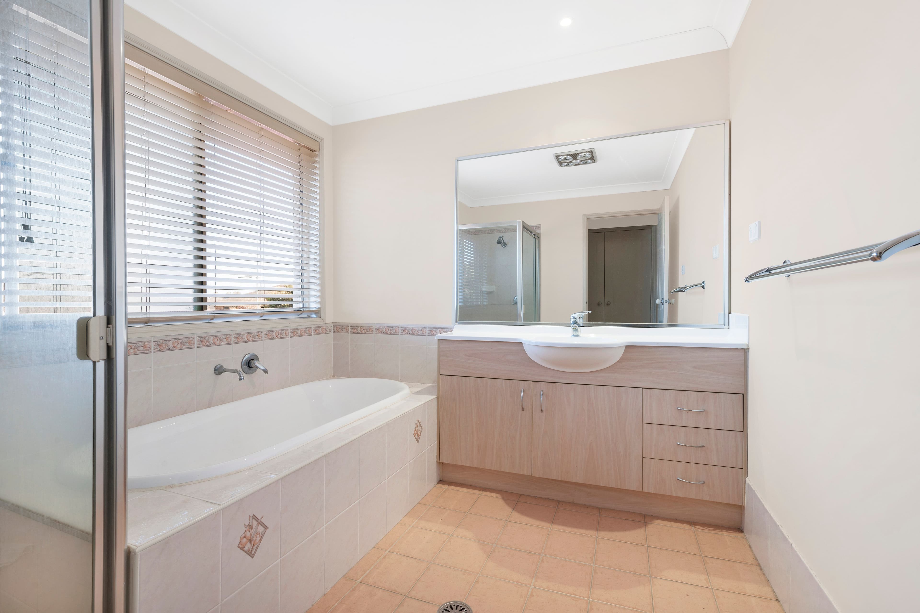27 Fernleaf Crescent, Beaumont Hills - Thumbnail 7