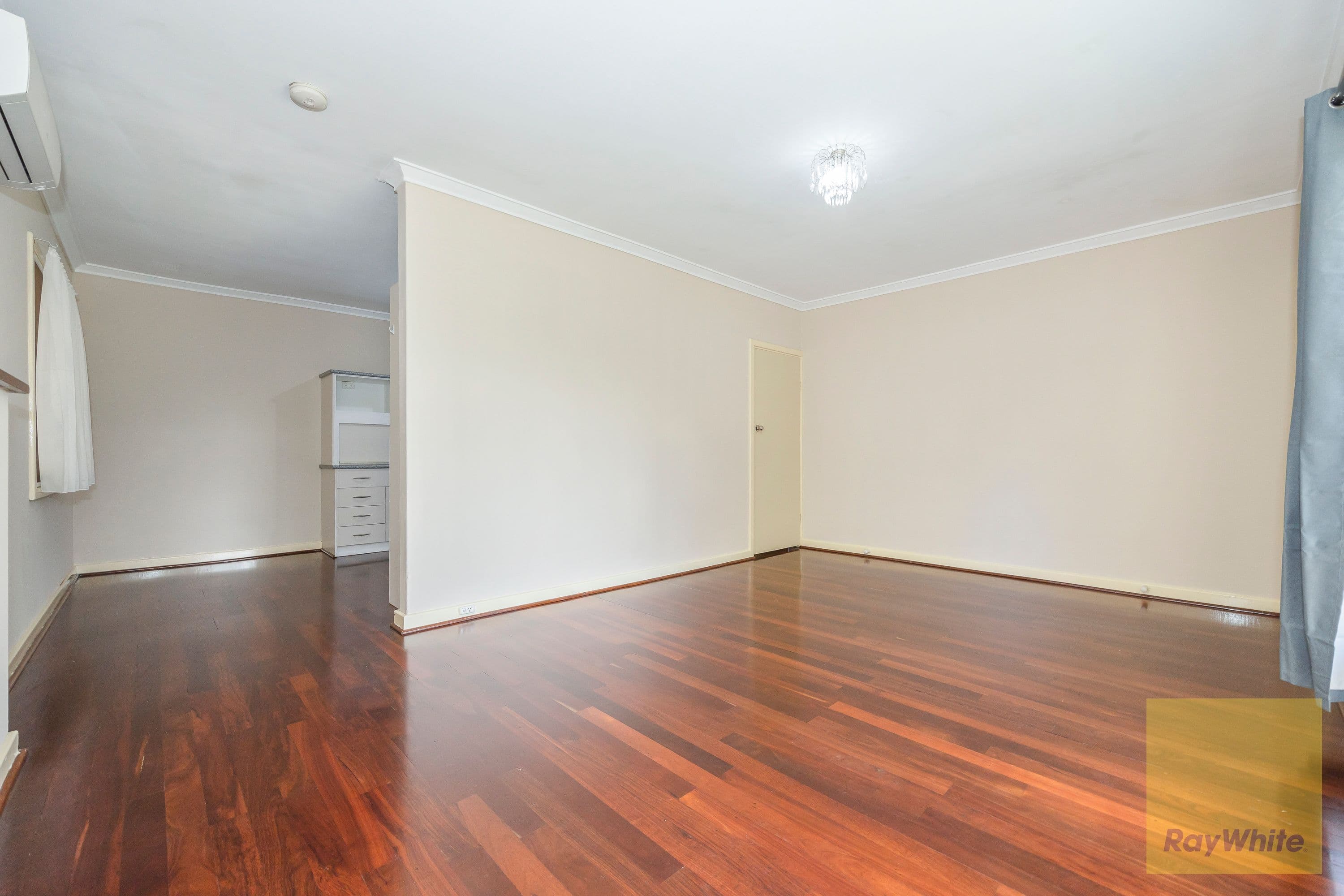 7 Herriard Road, Armadale WA 6112, Armadale - Thumbnail 8