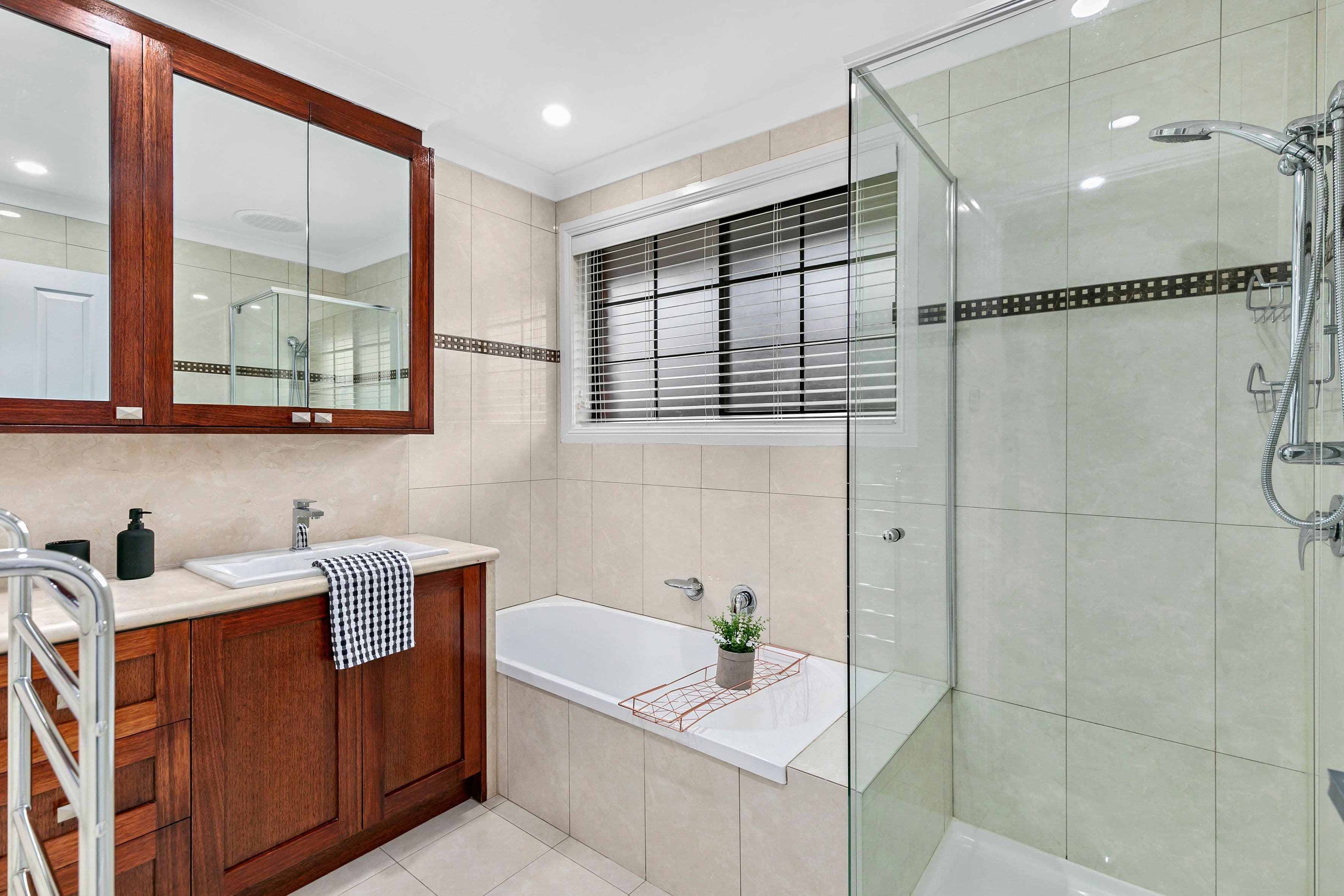 70 Greenvale Drive, Greenvale VIC 3059, Greenvale - Thumbnail 5