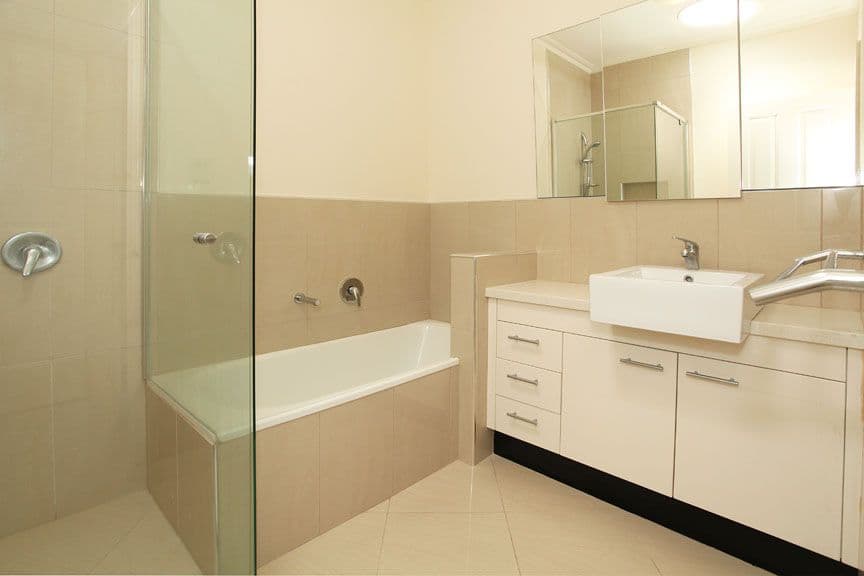 294 Blackburn Road, GLEN WAVERLEY VIC 3150, Glen Waverley - Thumbnail 6