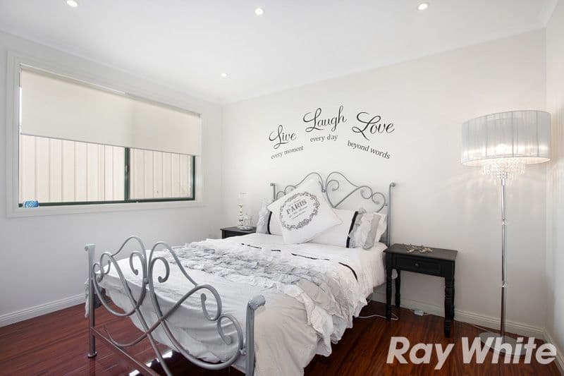 7 Dobson Court, Pakenham VIC 3810, Pakenham - Thumbnail 6