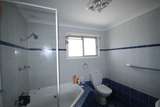 47 Sturt Avenue, Georges Hall NSW 2198, Georges Hall - Thumbnail 6