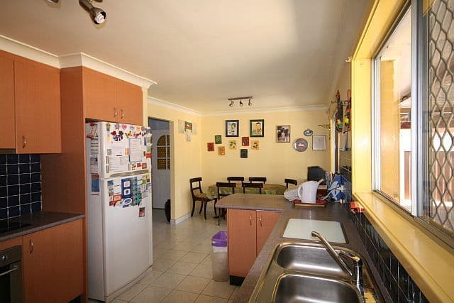 47 Sturt Avenue, Georges Hall NSW 2198, Georges Hall - Thumbnail 7