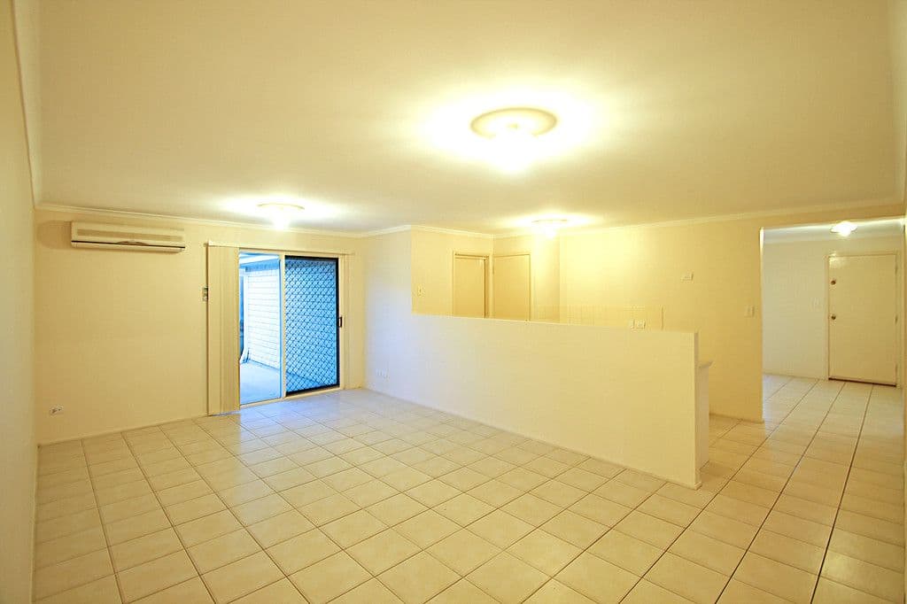 22 Palma Rosa Drive, Wulkuraka QLD 4305, Wulkuraka - Thumbnail 3