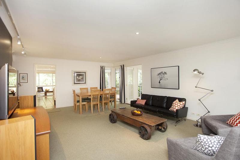 89 Carinya Street,  Indooroopilly, Indooroopilly - Thumbnail 4