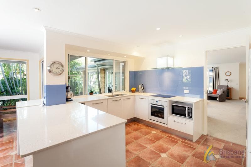 89 Carinya Street,  Indooroopilly, Indooroopilly - Thumbnail 8