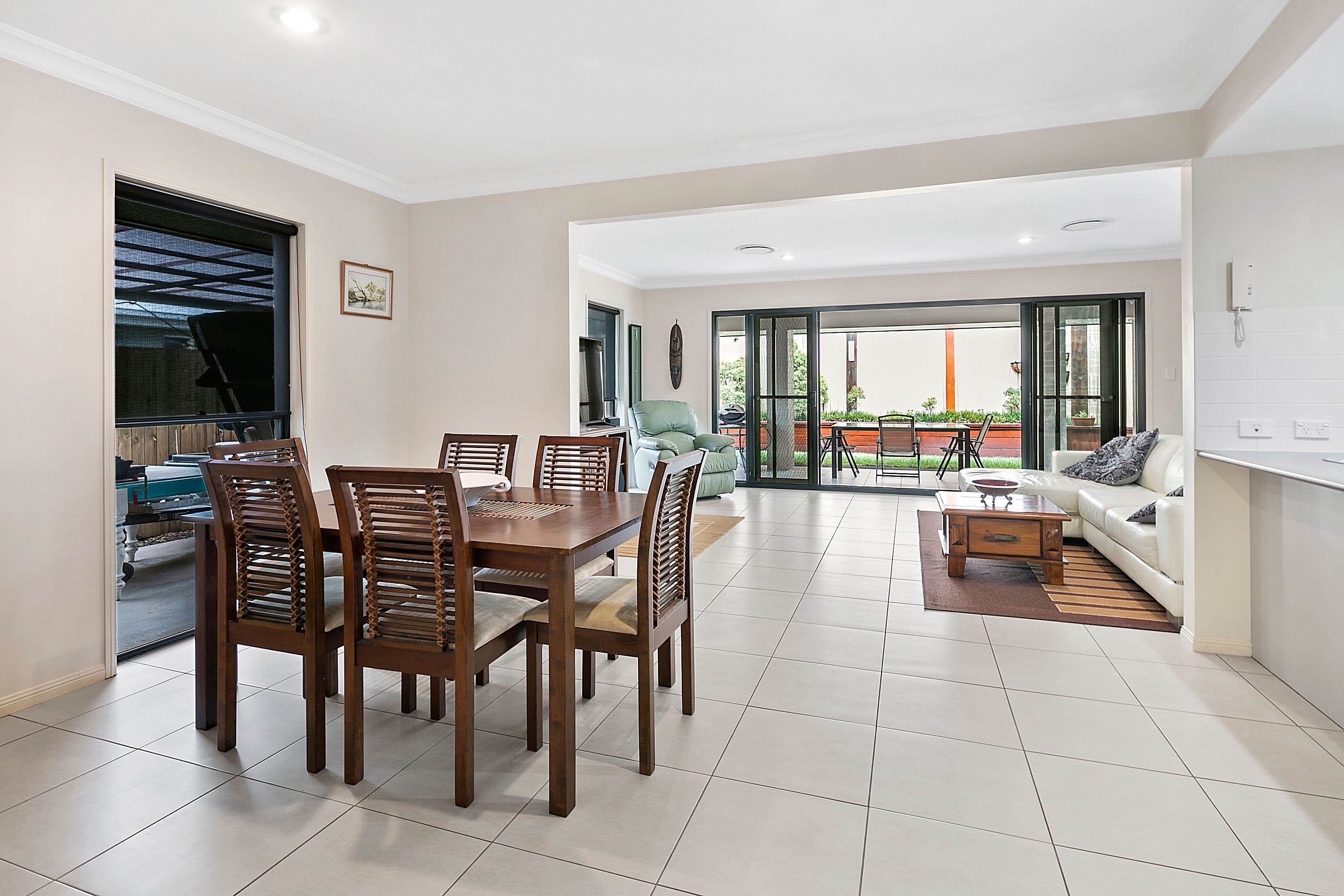 9 Chipping Close, Wakerley QLD 4154, Wakerley - Image 1