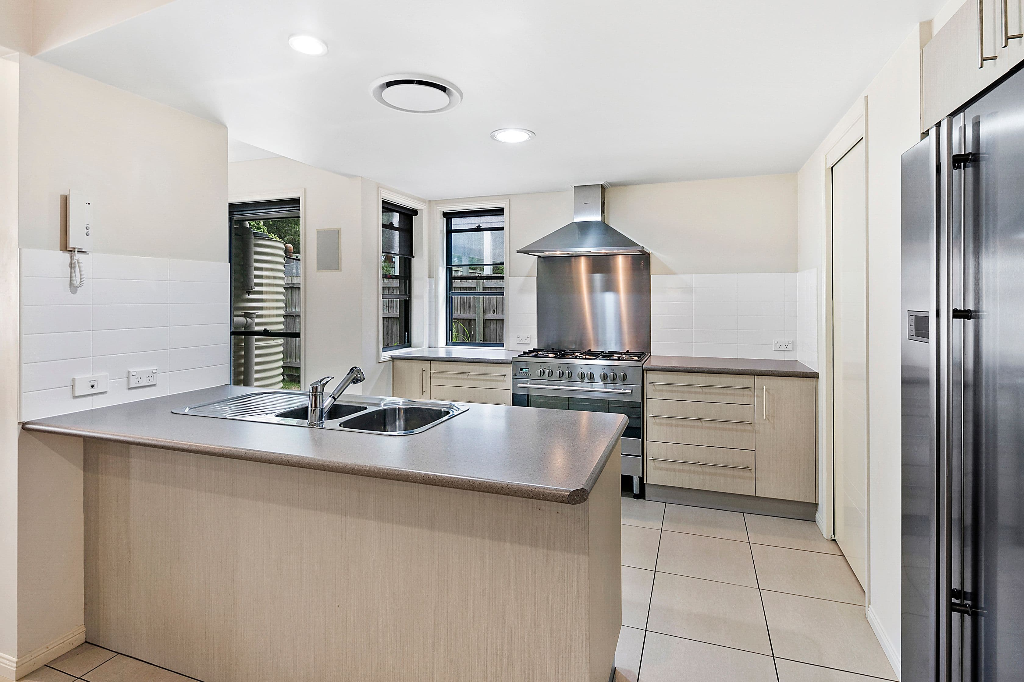 9 Chipping Close, Wakerley QLD 4154, Wakerley - Thumbnail 3