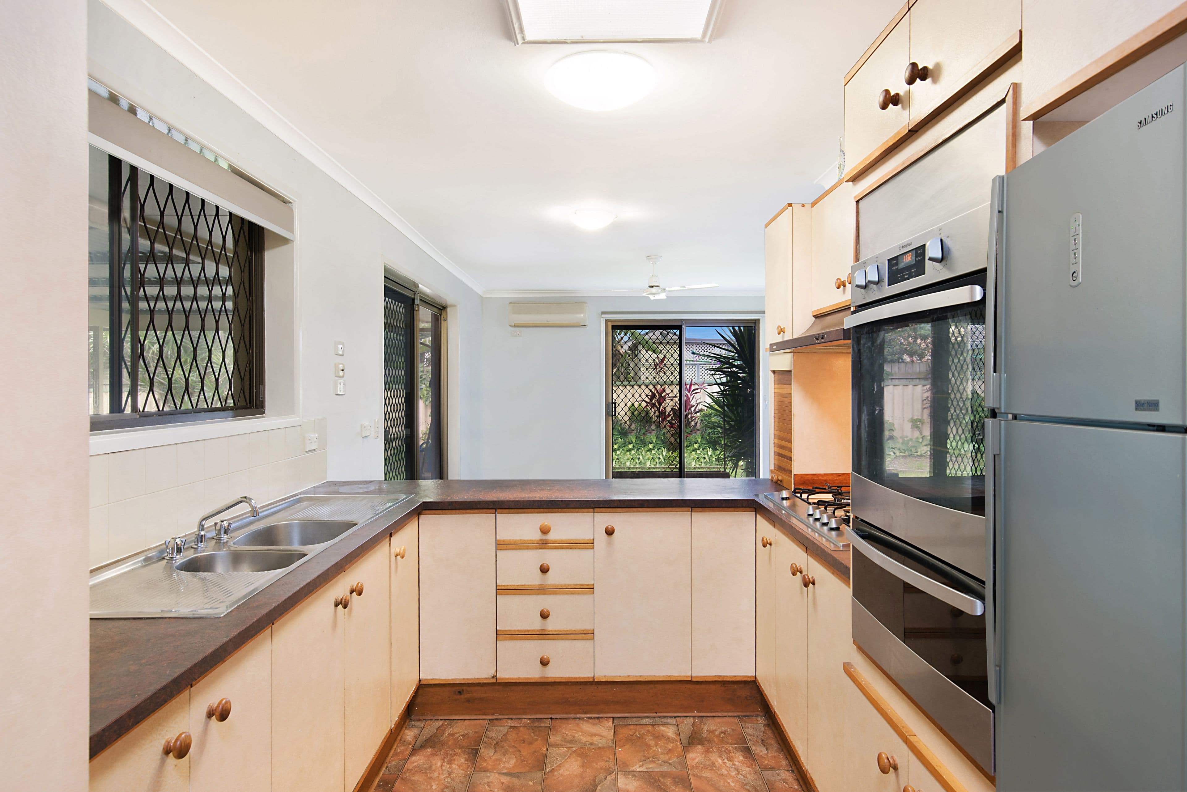 11 Cunningham Court, Golden Beach QLD 4551, Golden Beach - Thumbnail 6