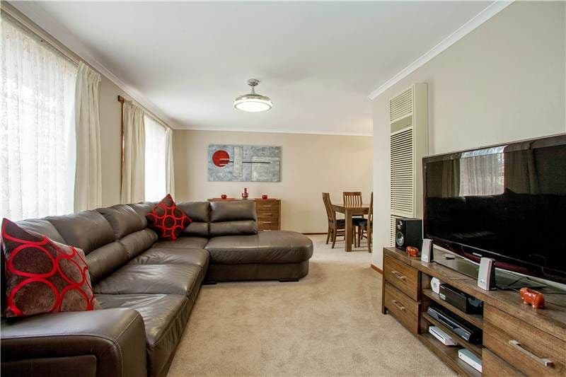 4 Cranbourne Drive, CORIO VIC 3214, Corio - Thumbnail 2