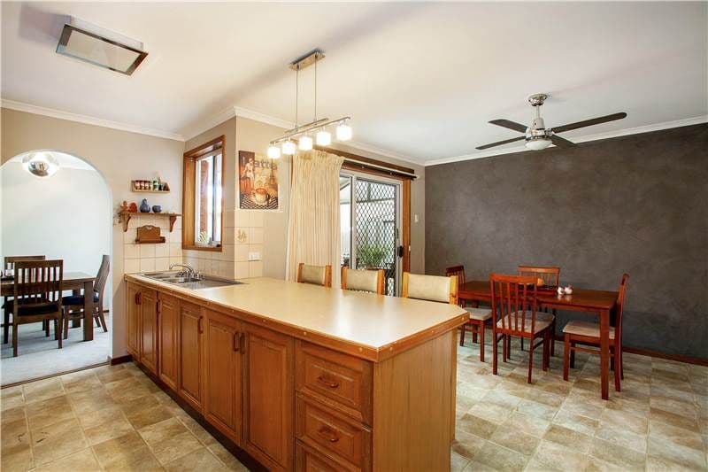 4 Cranbourne Drive, CORIO VIC 3214, Corio - Thumbnail 5