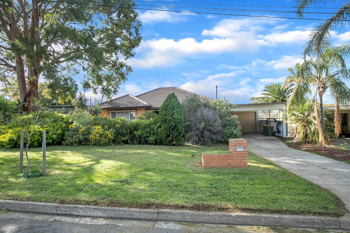 21 Symonds Crescent, Modbury North SA 5092, Modbury North - Thumbnail 3