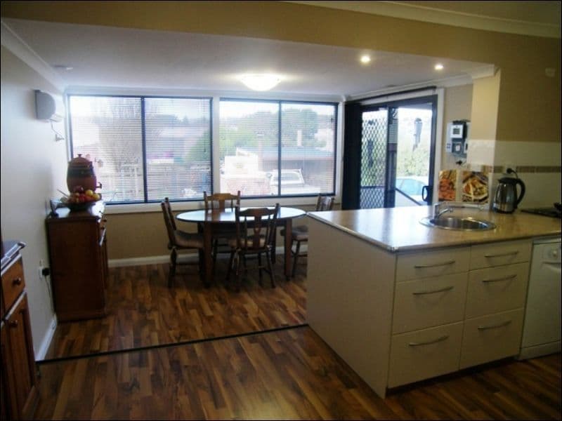 439 Brooker Avenue, DERWENT PARK TAS 7009, Derwent Park - Thumbnail 5