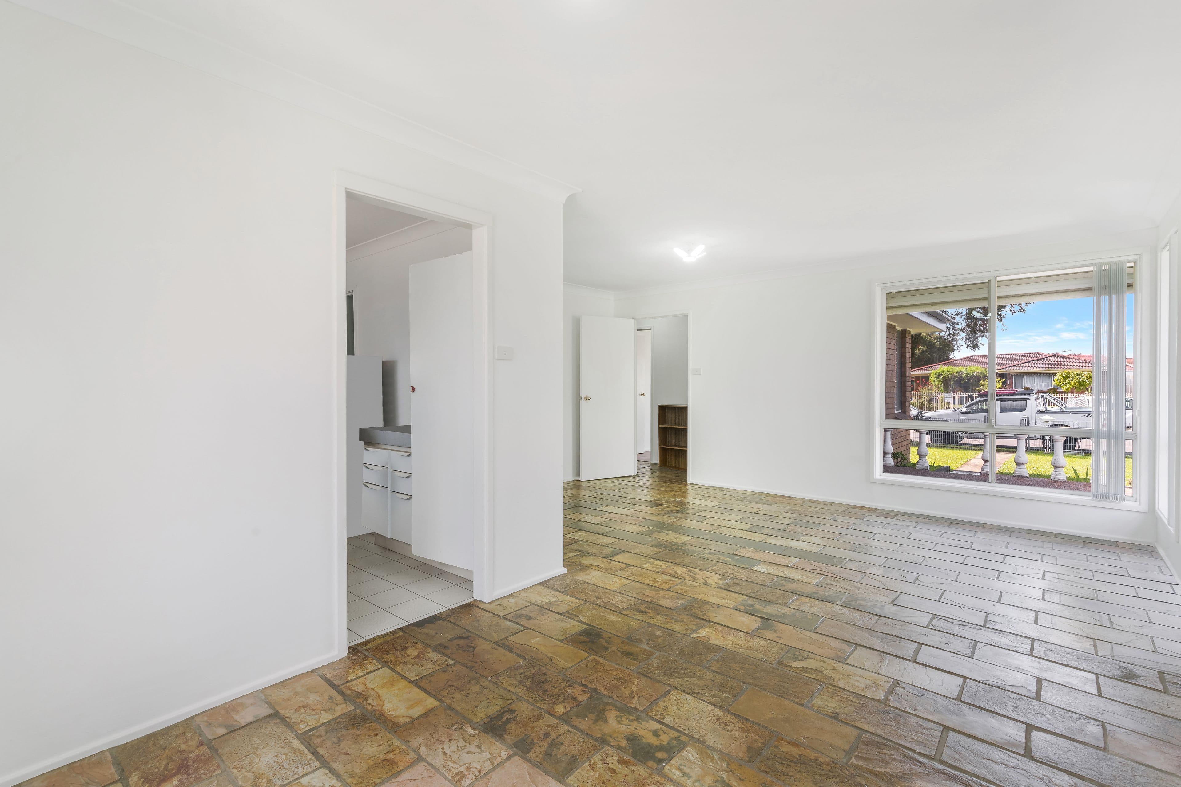 7 Warren Place, Wakeley NSW 2176, Wakeley - Thumbnail 3
