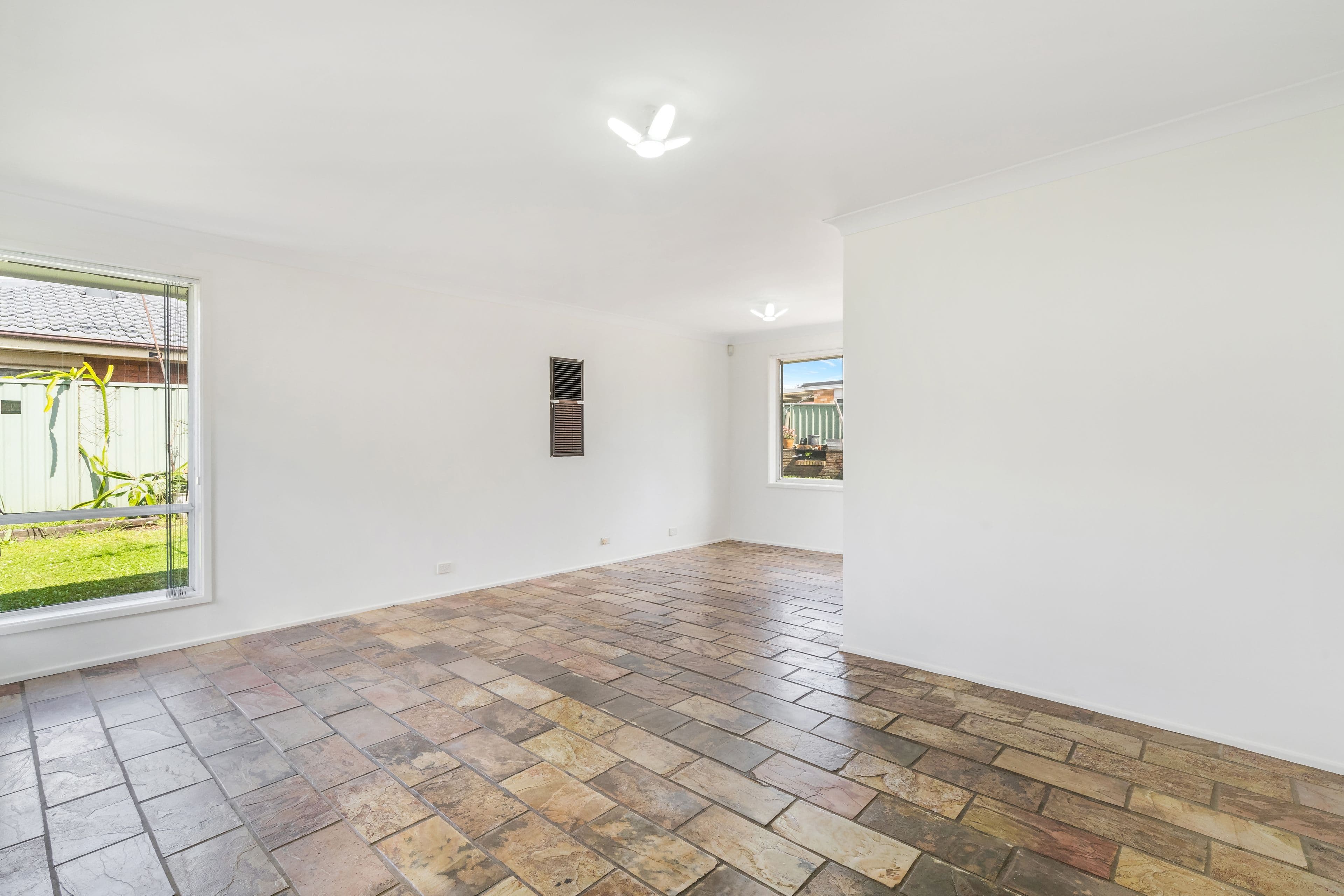 7 Warren Place, Wakeley NSW 2176, Wakeley - Thumbnail 4