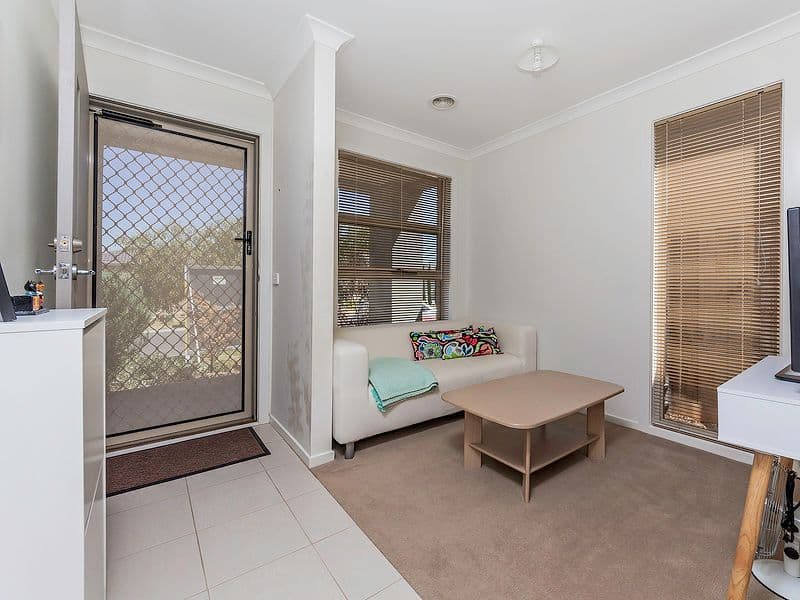 34 Larson Avenue, Tarneit VIC 3029, Tarneit - Thumbnail 2