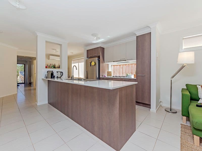 34 Larson Avenue, Tarneit VIC 3029, Tarneit - Thumbnail 7