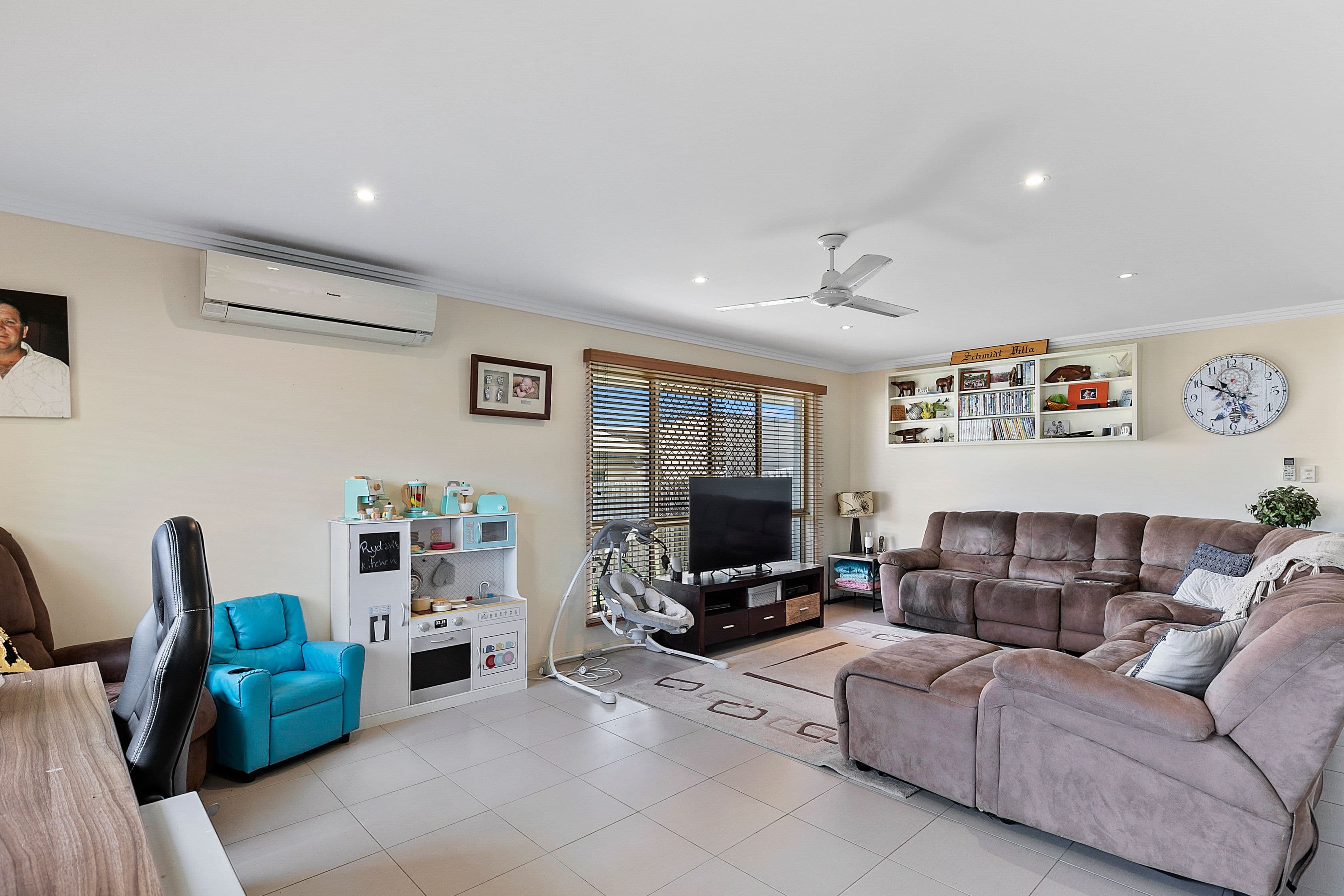 11 Bay Park Road, Wondunna QLD 4655, Wondunna - Thumbnail 4