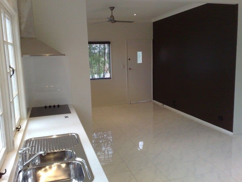 116 Broadwater Road, MOUNT GRAVATT EAST QLD 4122, Mount Gravatt East - Thumbnail 2