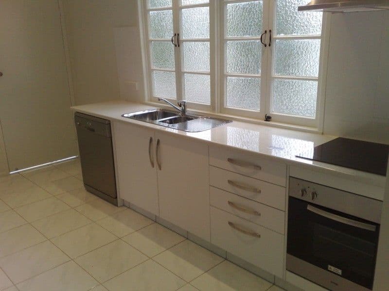 116 Broadwater Road, MOUNT GRAVATT EAST QLD 4122, Mount Gravatt East - Thumbnail 3