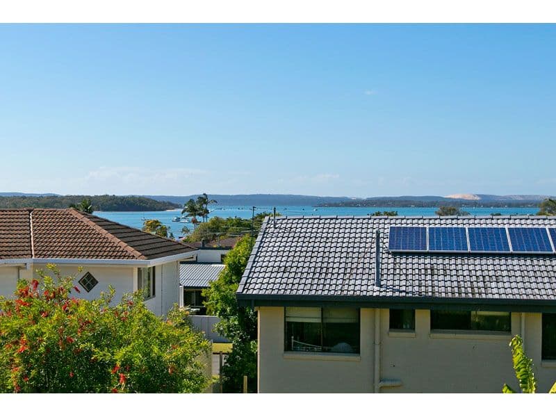 111 Point O'Halloran Road, VICTORIA POINT QLD 4165, Victoria Point - Thumbnail 2