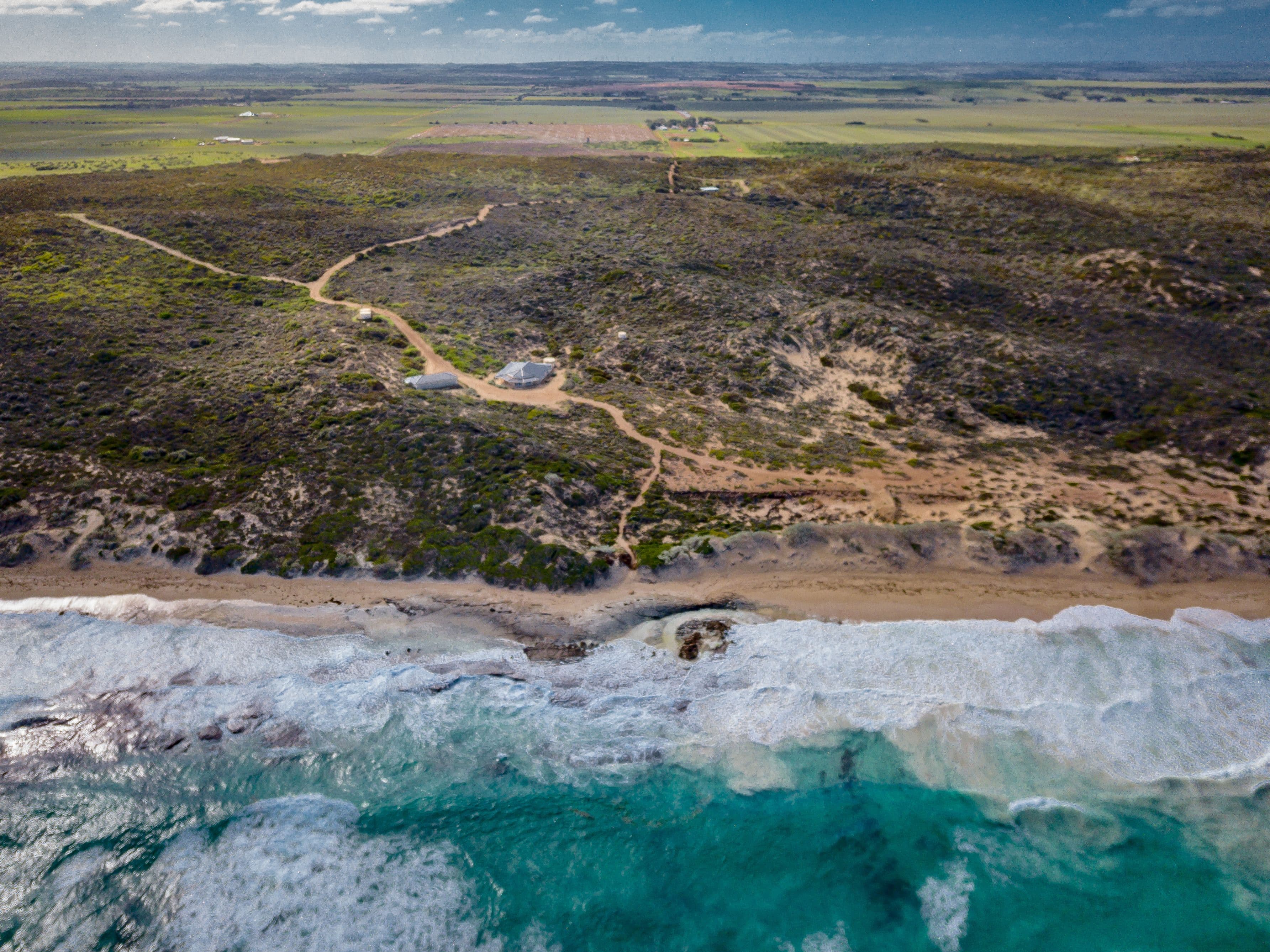 379 Red Emperor Drive, South Greenough WA 6528, South Greenough - Thumbnail 2