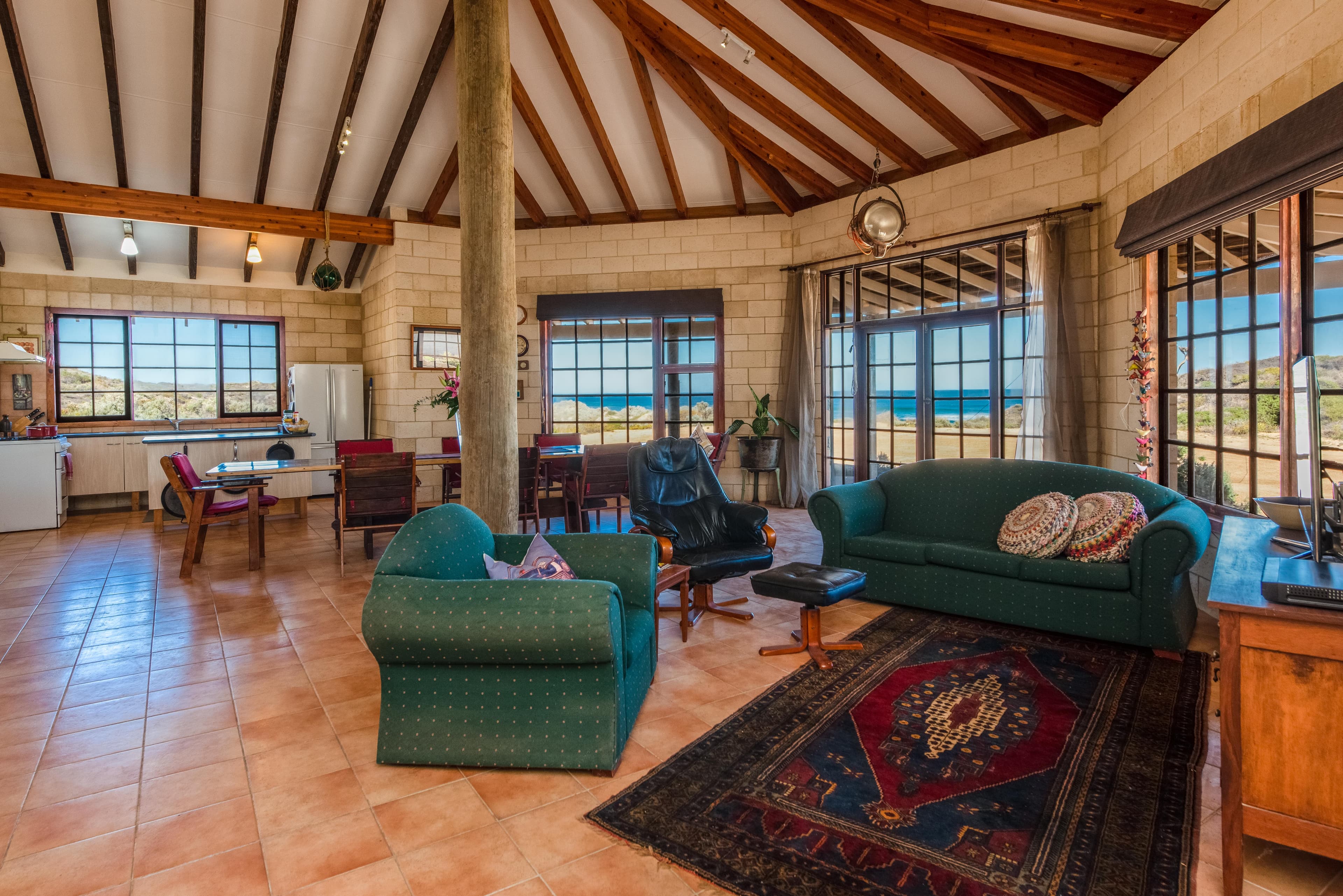 379 Red Emperor Drive, South Greenough WA 6528, South Greenough - Thumbnail 3