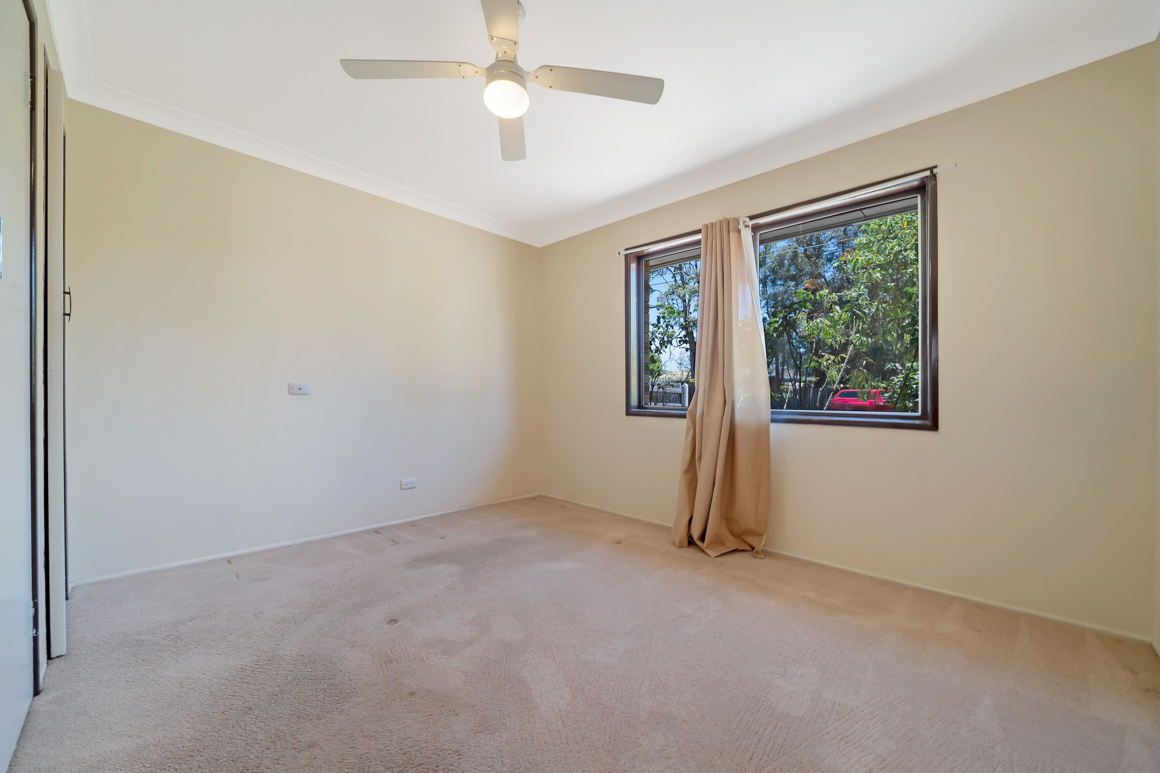 12 Jean Street, Loganlea QLD 4131, Loganlea - Thumbnail 5