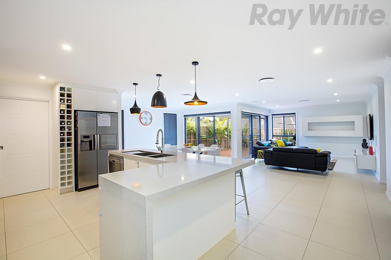 6 Treacy Avenue, Middleton Grange NSW 2171, Middleton Grange - Thumbnail 6