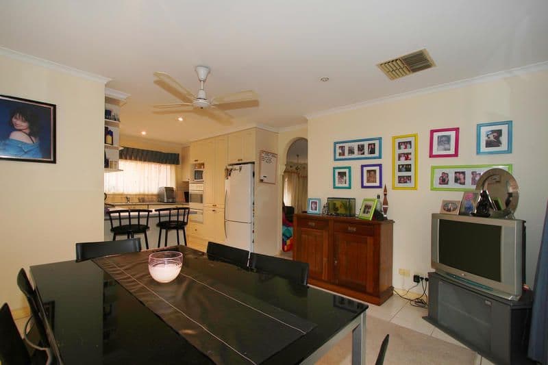 3  Nursery Place, DINGLEY VILLAGE VIC 3172, Dingley Village - Thumbnail 4