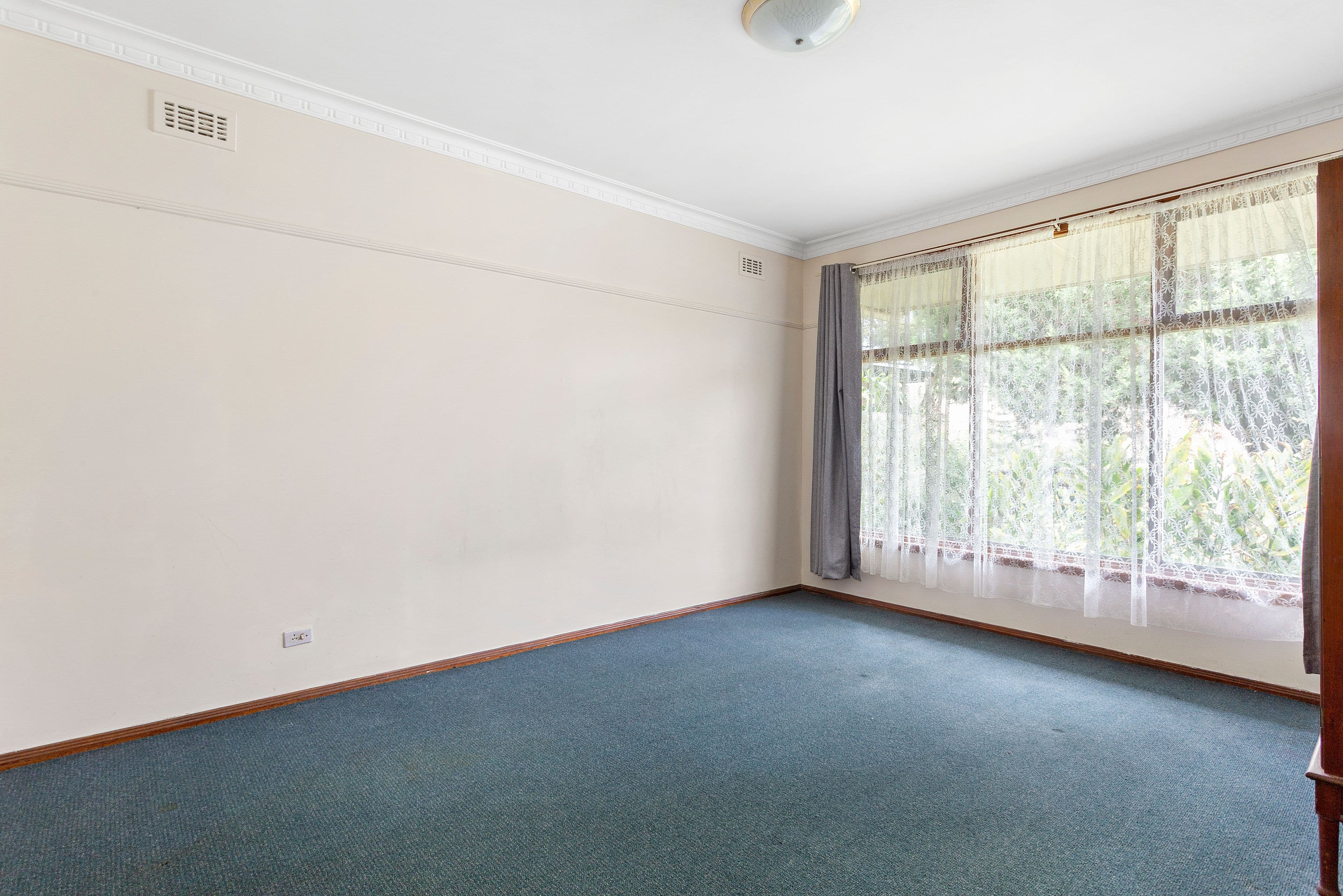 6 Lawborough Avenue, Parkdale VIC 3195, Parkdale - Thumbnail 8